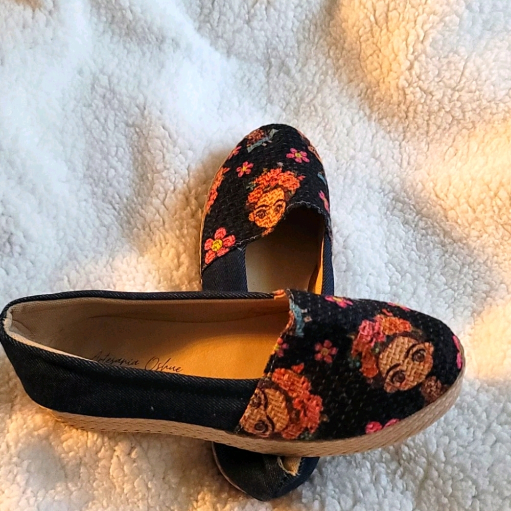 Frida Shoes